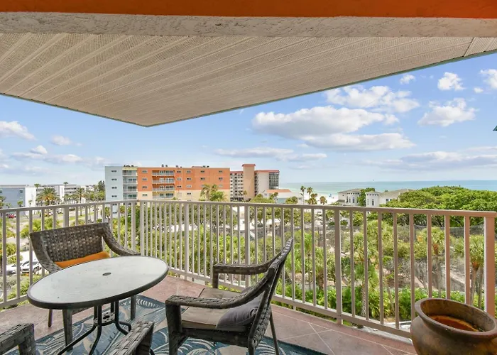 With Ocean View * Clearwater Beach